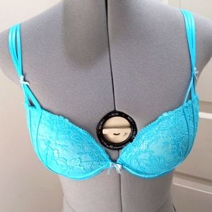 Adore Me Bra Size 32D